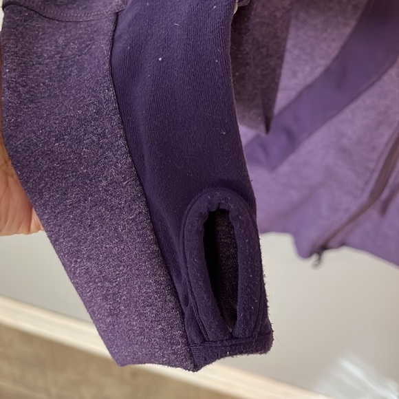 Lululemon in stride purple jacket size 4 - Picture 2 of 5